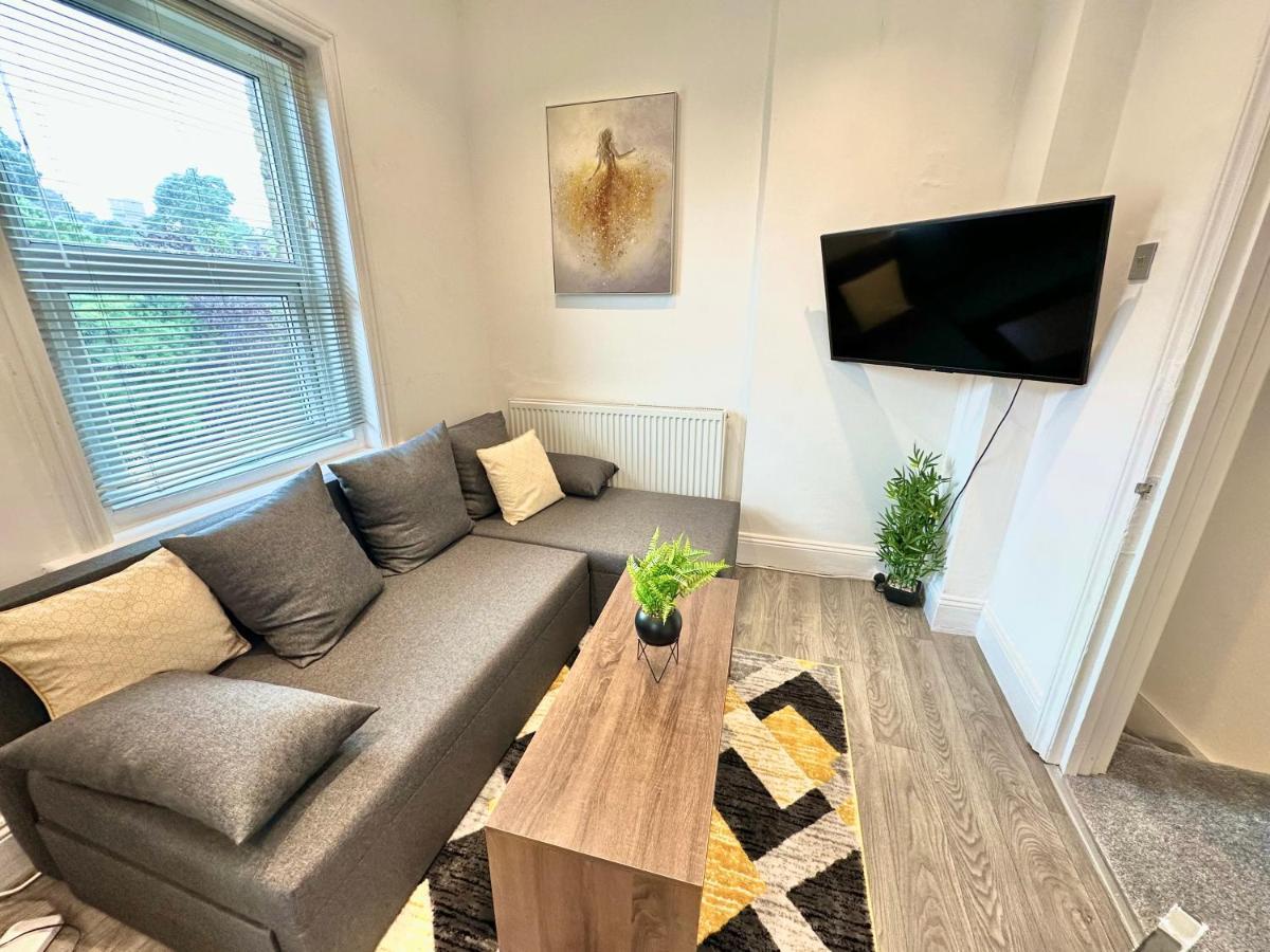 Chic Apartment In Central Bournemouth With Parking Dış mekan fotoğraf
